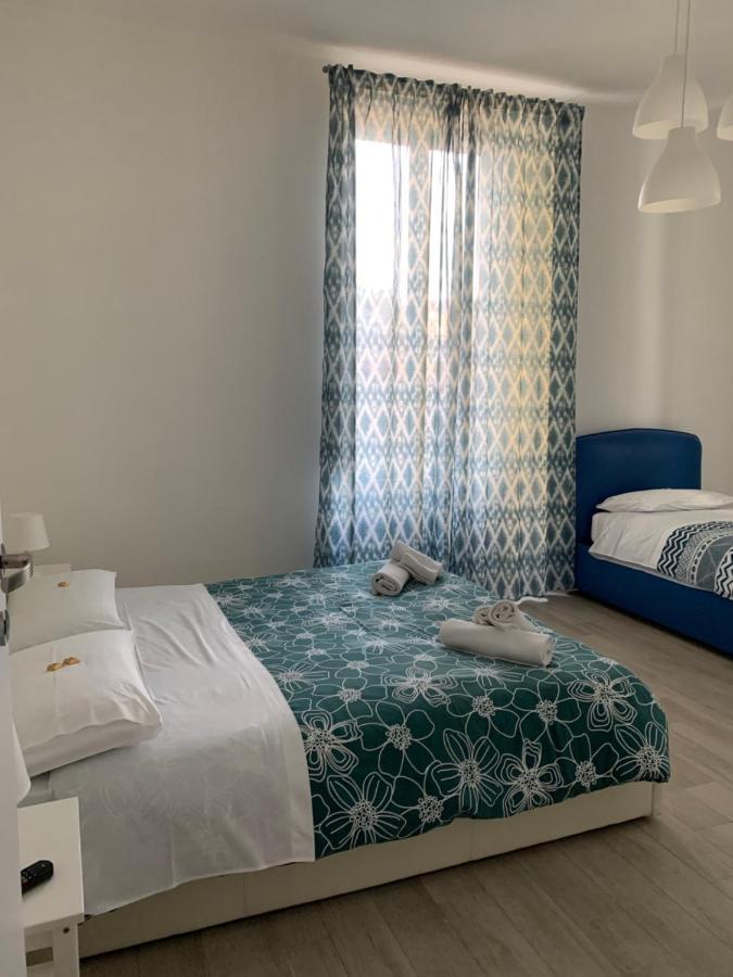 La Porta Di Carmy Apartment Napoli Ngoại thất bức ảnh